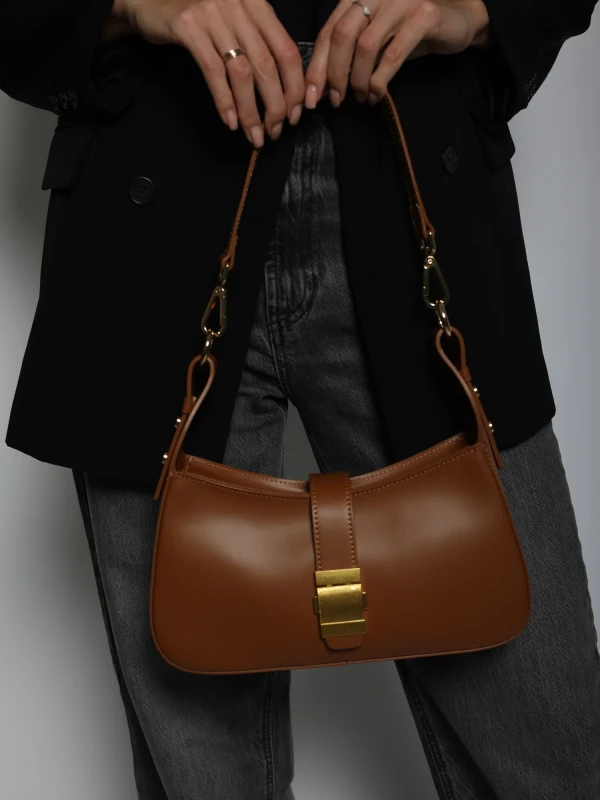 Сумка класична з натуральної шкіри 