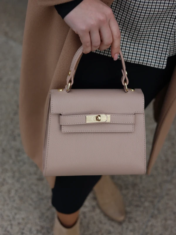 Сумка класична з натуральної шкіри 