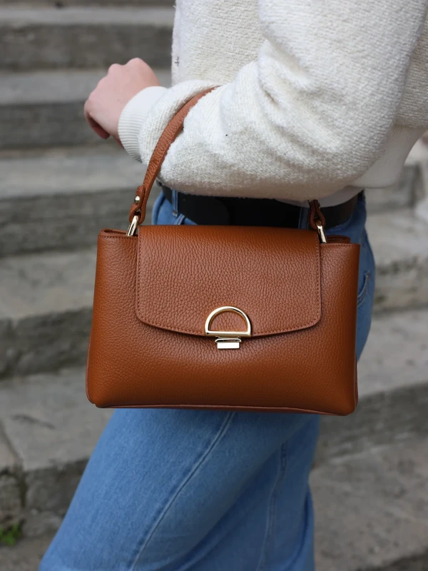 Сумка класична з натуральної шкіри 