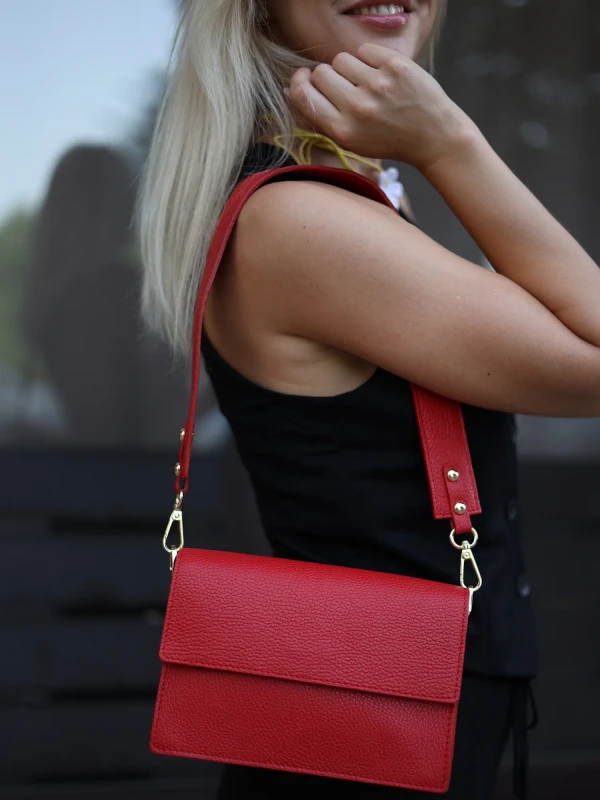 Сумка класична з натуральної шкіри 