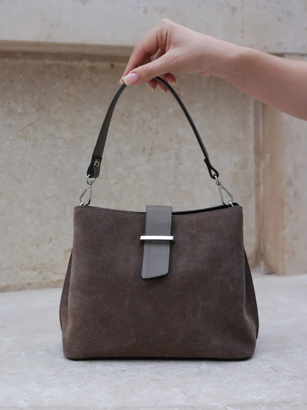 Сумка кросбоді з натуральної шкіри 