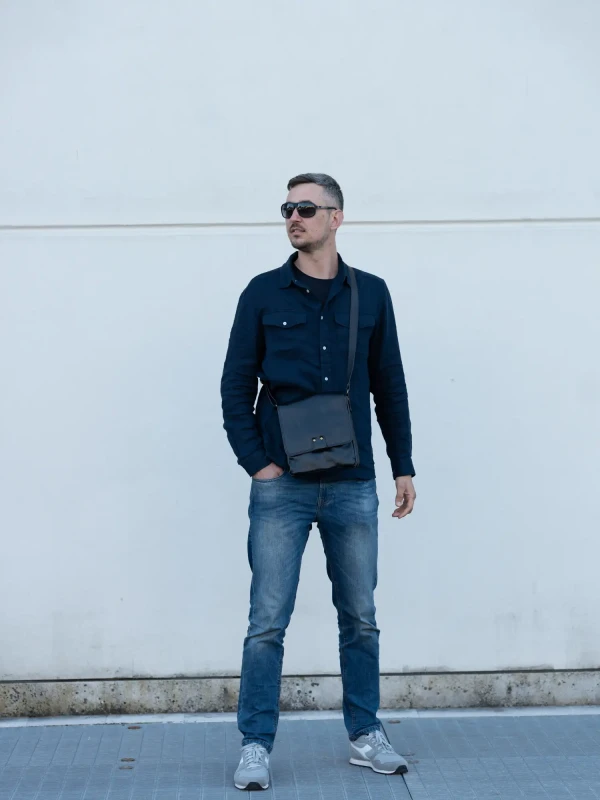 Сумка кросбоді з натуральної шкіри 